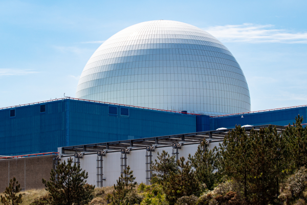 Guide: Is nuclear power considered renewable?